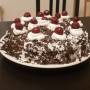 schwarzwaelder_kirschtorte_2_.jpg